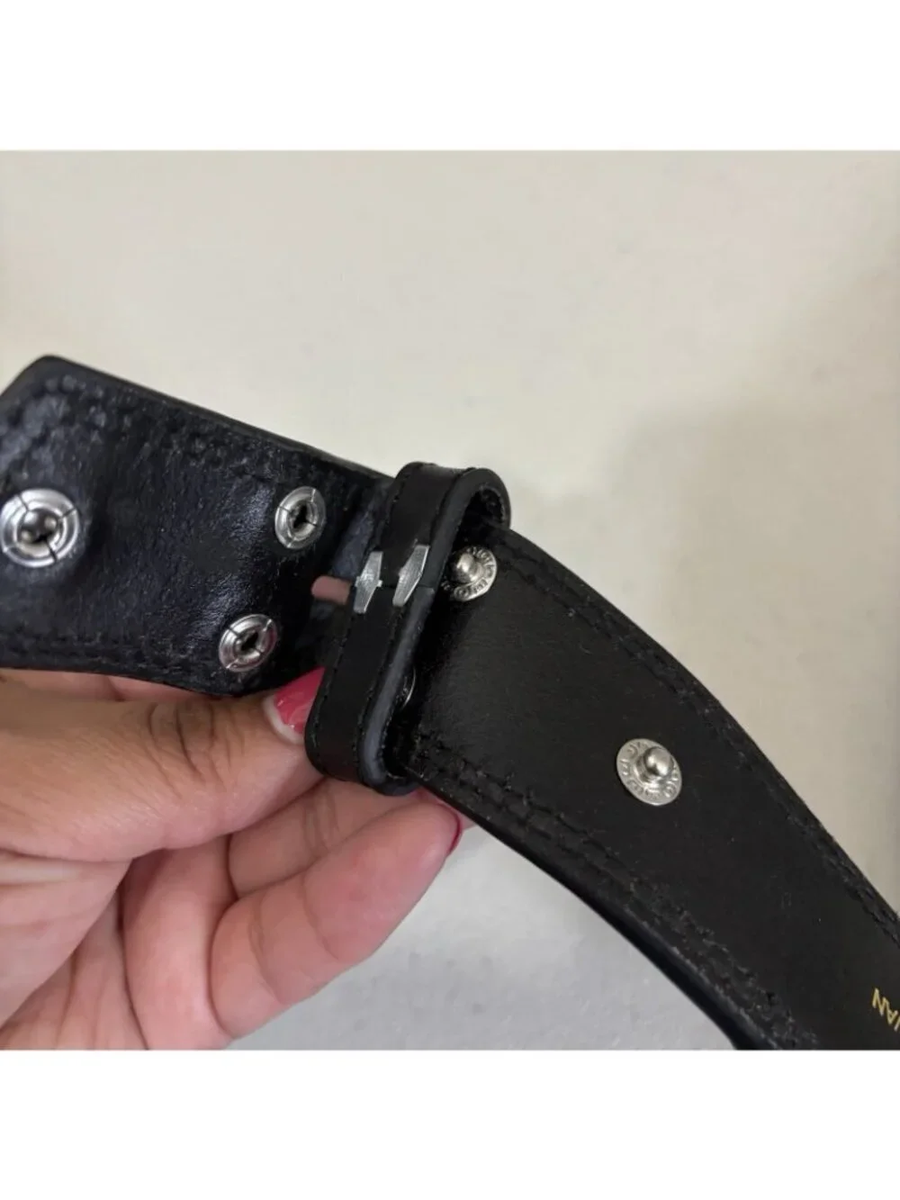 Ariat Center Bump Leather Belt In Black No Buckle Western Embossed Leather Sz 46